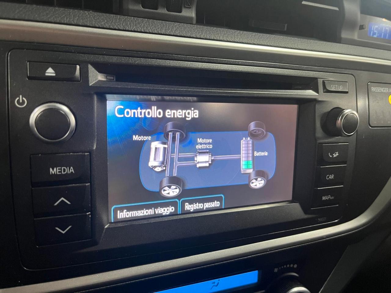 Toyota Auris Touring Sports 1.8 Hybrid Lounge