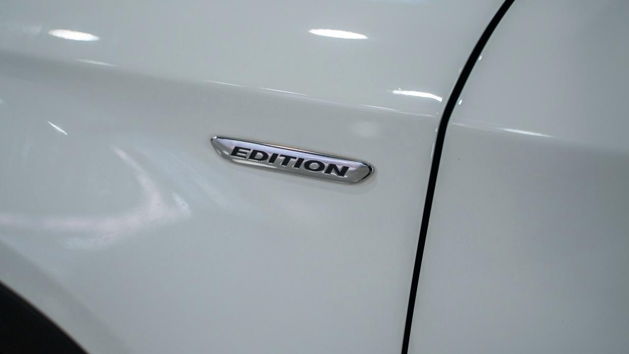 Mercedes-benz GLA 200 D NIGHT EDITION AUTO TETTO CARBONIO NAVI PELLE FULL OPTIONAL