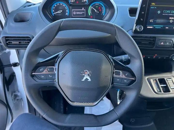 Peugeot Partner e-Partner motore elettrico 136 CV L2H1 Furgone Premium