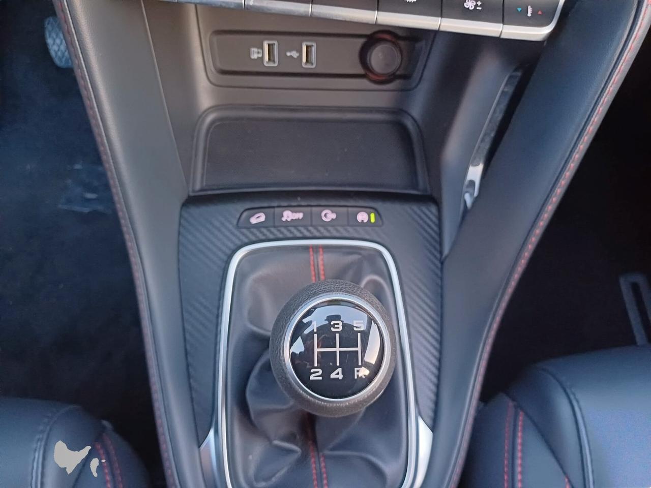 Mg ZS 1.5 VTi-tech Luxury | da € 190,00 al mese