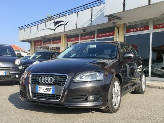 AUDI A3 SPB. 2.0 TDI 140cv S tronic Ambition UNIPRO