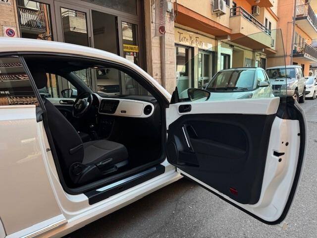 Volkswagen Maggiolino 1.6 TDI Design