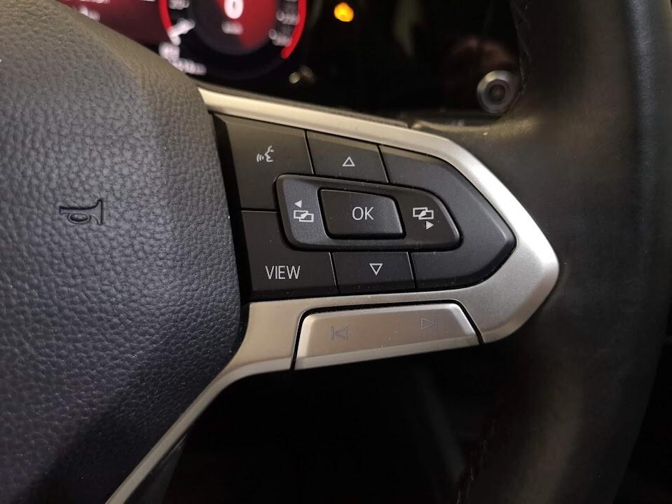 Volkswagen Golf 1.0 TSI EVO Life 81 KW 32.517 KM