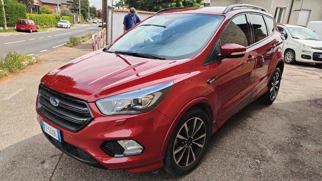 Ford Kuga 1.5 EcoBoost 120 CV S&S 2WD ST-Line