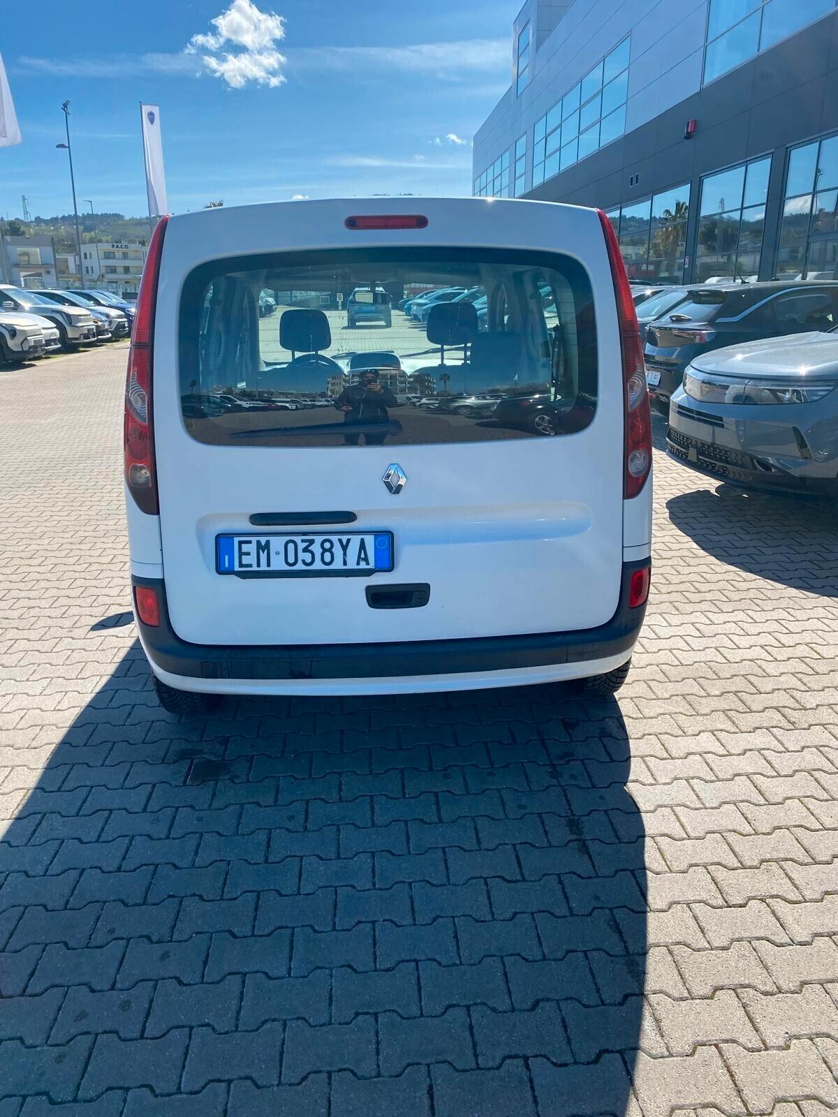 Renault Kangoo 1.5 dCi 75CV F.AP. 4p. Express