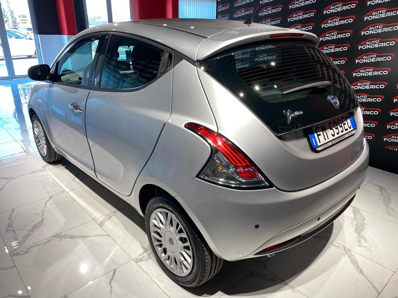 Lancia Ypsilon 1.2 GPL con 80.000 KM - 2017