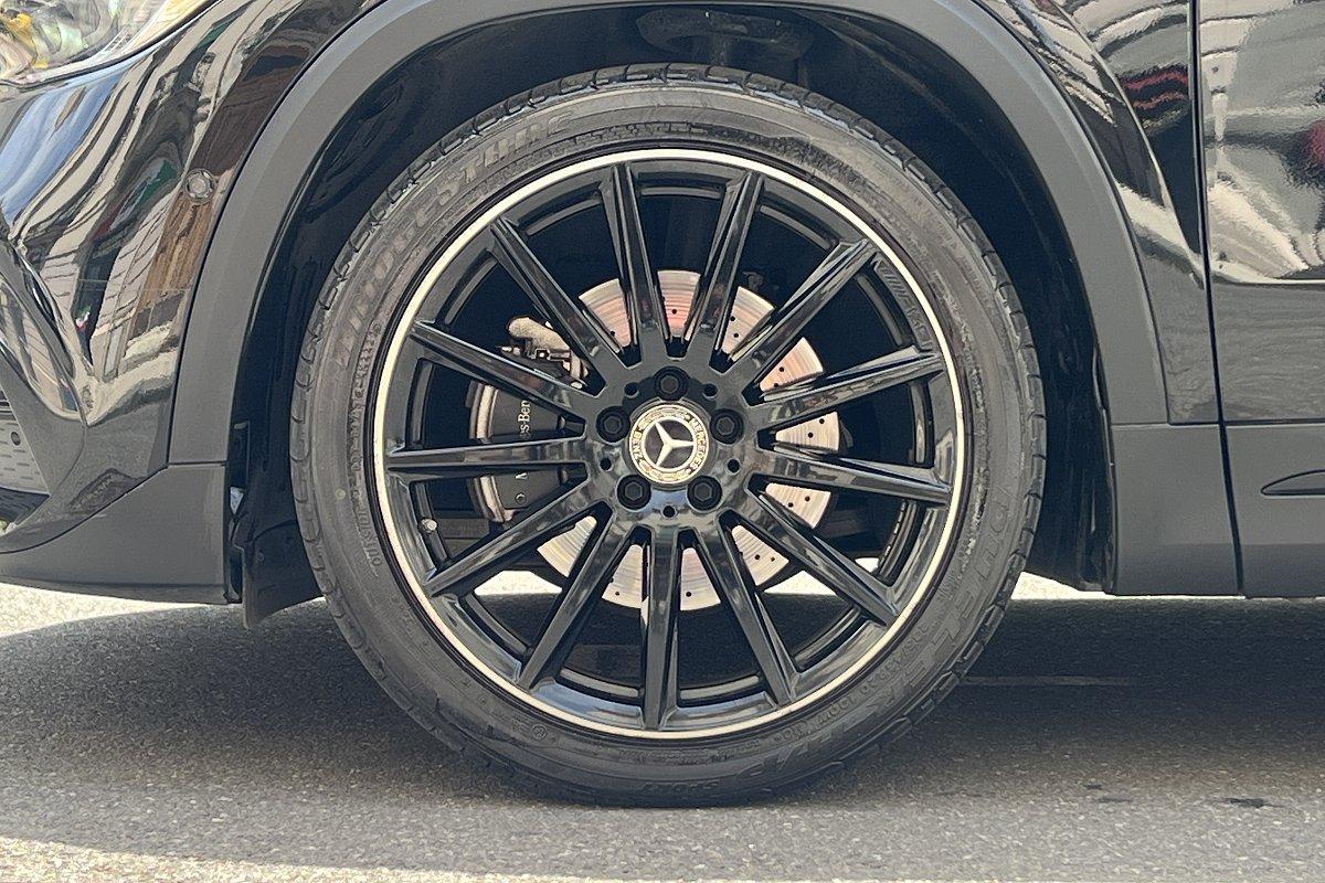 MERCEDES GLA 220 d Automatic 4Matic Premium