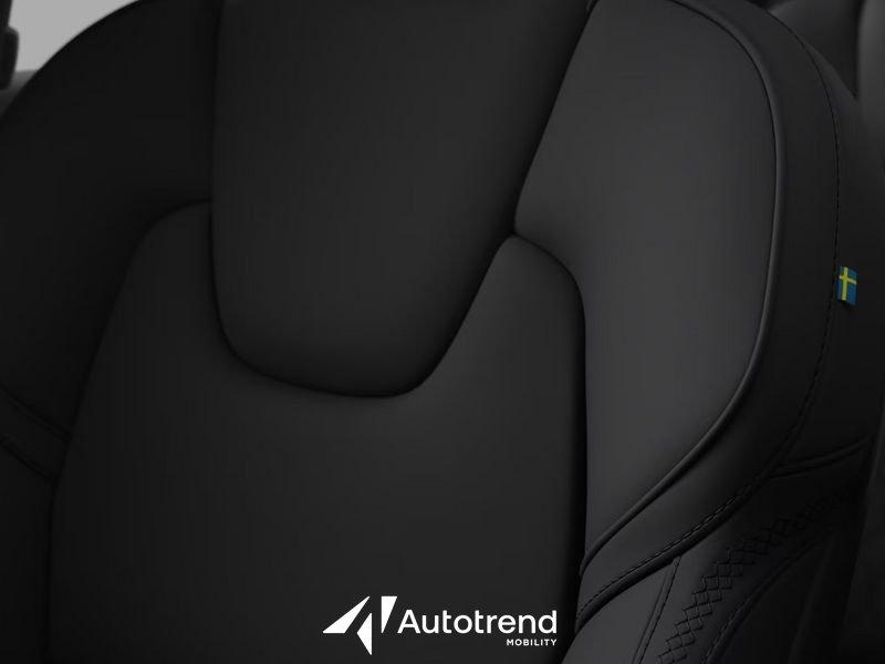 Volvo XC90 Plug-In Hybrid T8 310+145 CV AWD Ibrido Plug-In Automatica Plus Dark 7 Posti