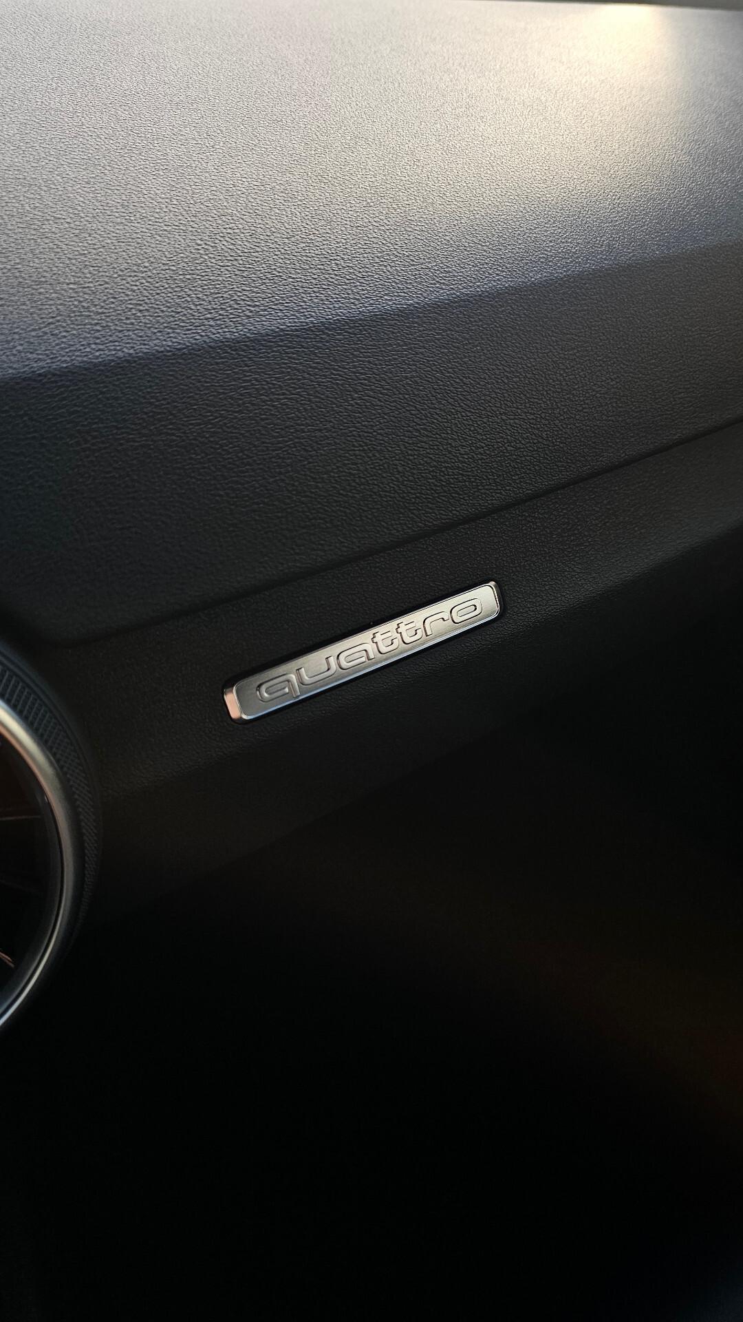 Audi TT Coupé 2.0 TFSI quattro S tronic line UNIPRO TAGL UFF 19 FORGED