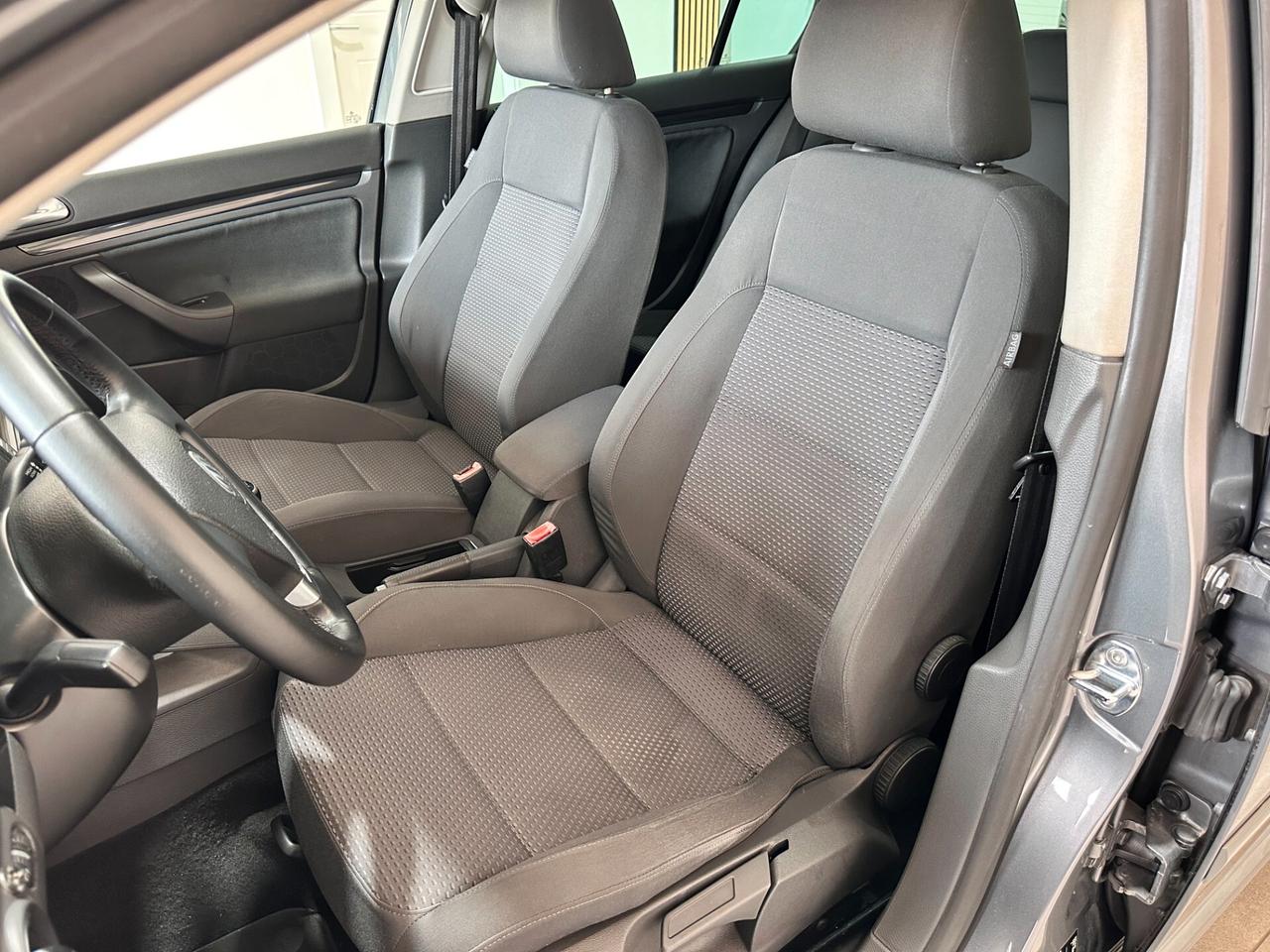 Volkswagen Golf 2.0 TDI 140cv - GT Sport - DA VETRINA - UNICO PROP