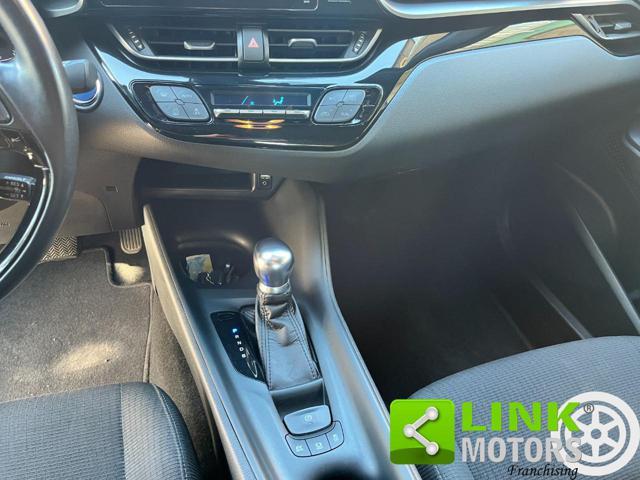 TOYOTA C-HR 1.8 Hybrid E-CVT Lounge