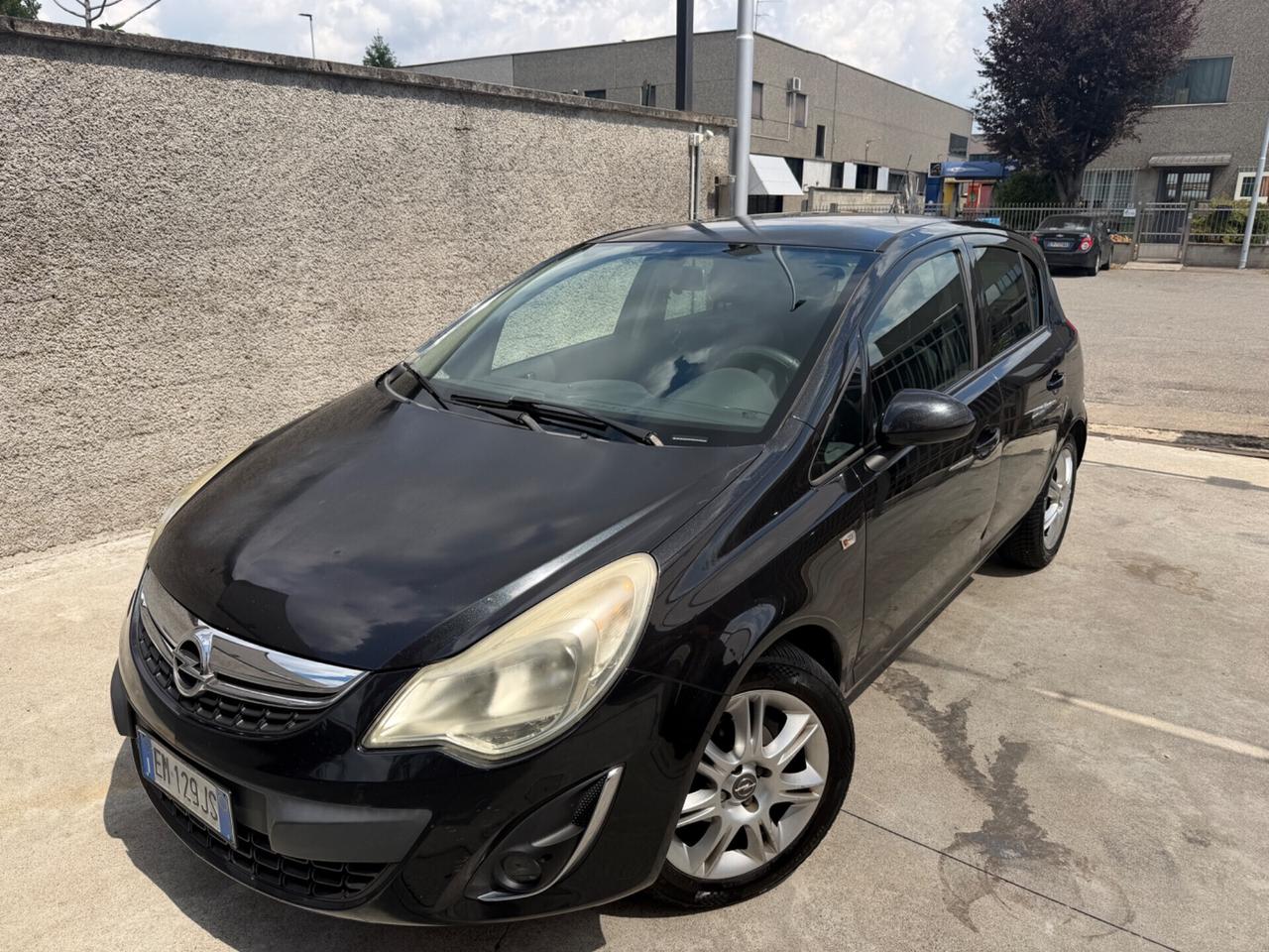 Opel Corsa 1.2 benzina-gpl originale valido 2032 euro5b