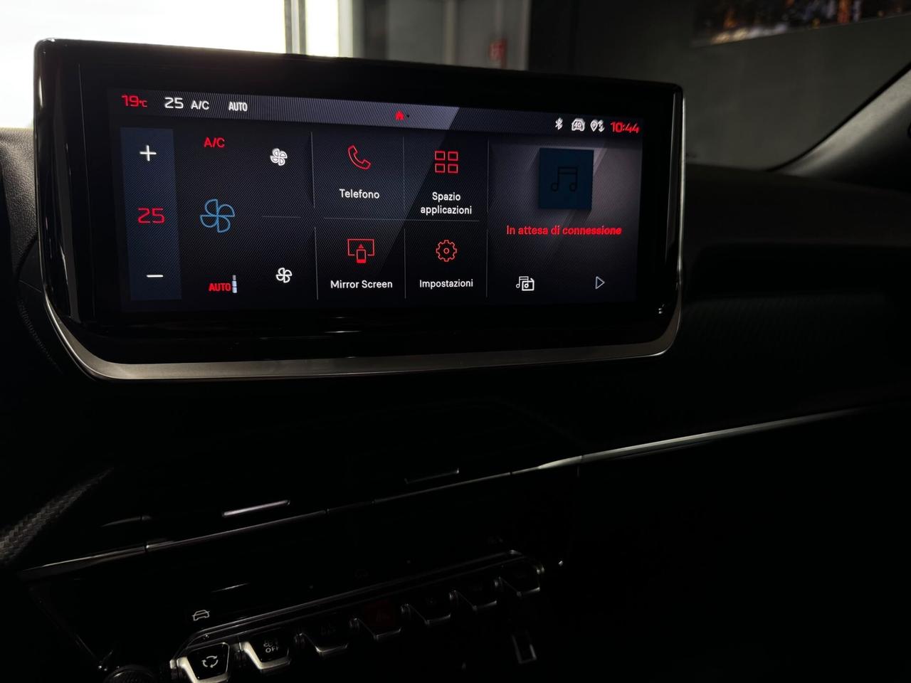 Peugeot 2008 PureTech 100 S&S Allure