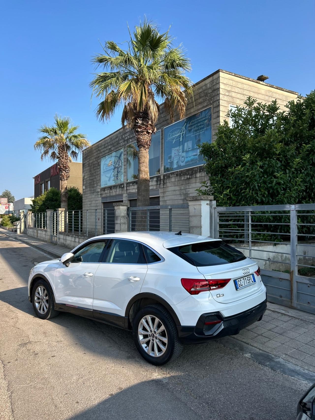 Audi Q3 SPB 35 TDI S tronic Business Plus