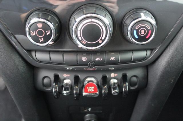 MINI - Countryman - Mini One Boost