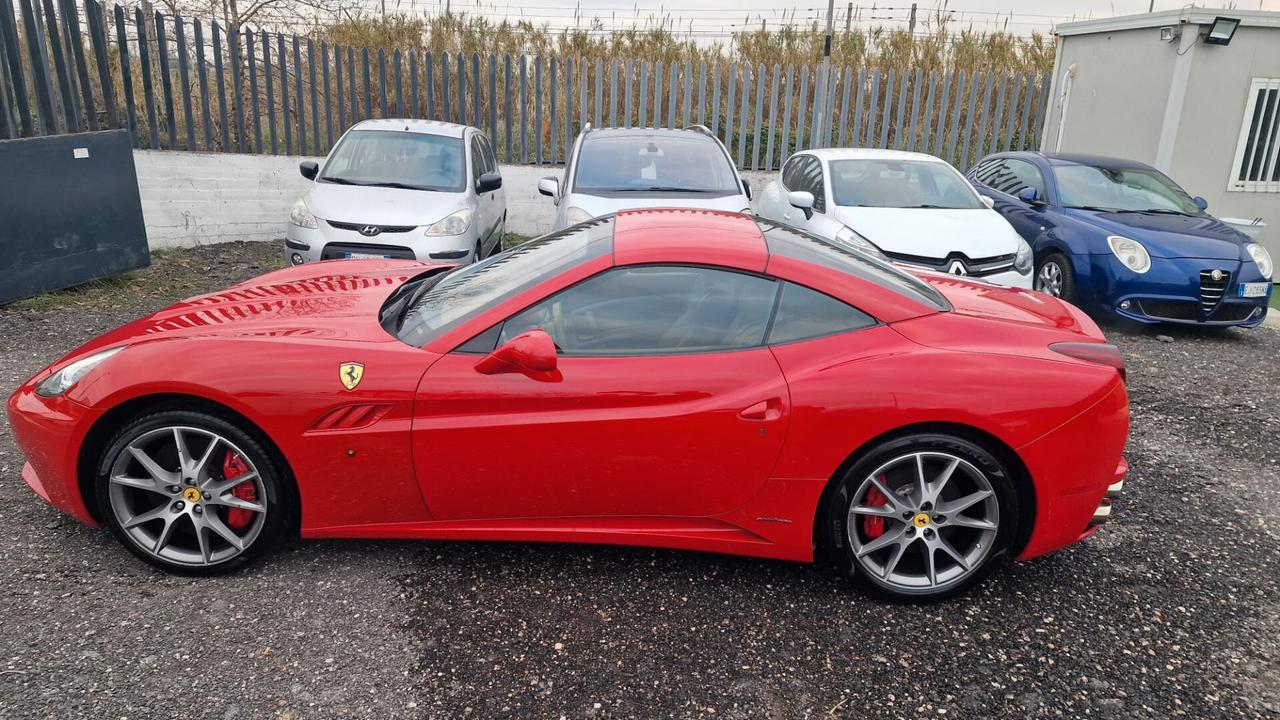 Ferrari California DCT 2014