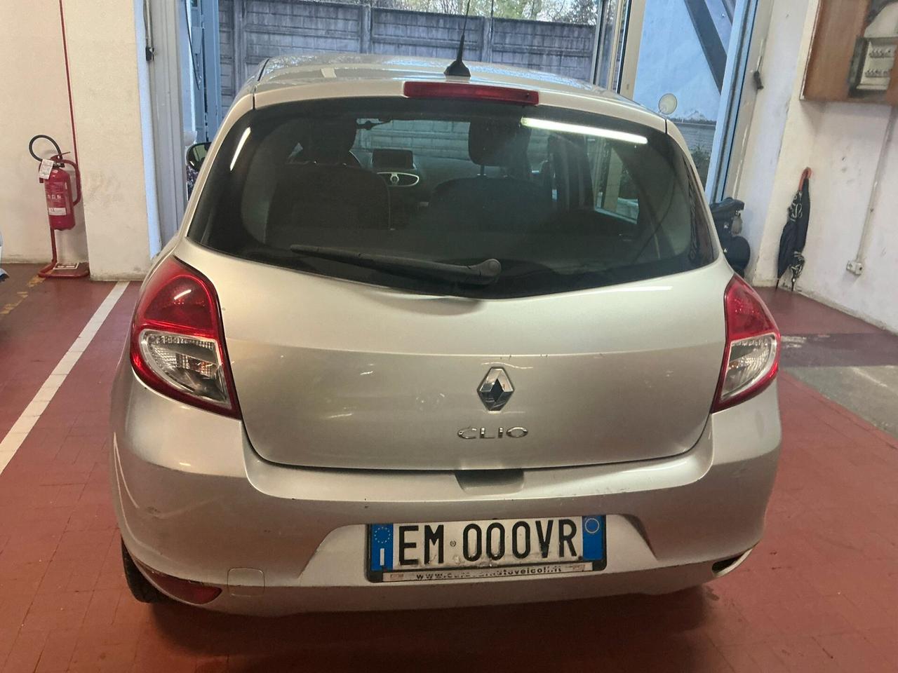 Renault Clio 1.2 16V 5 porte GPL Yahoo! 2012