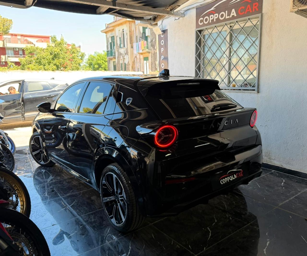 Lancia Ypsilon 1.0 FireFly 5 porte S&S Hybrid Gold Plus