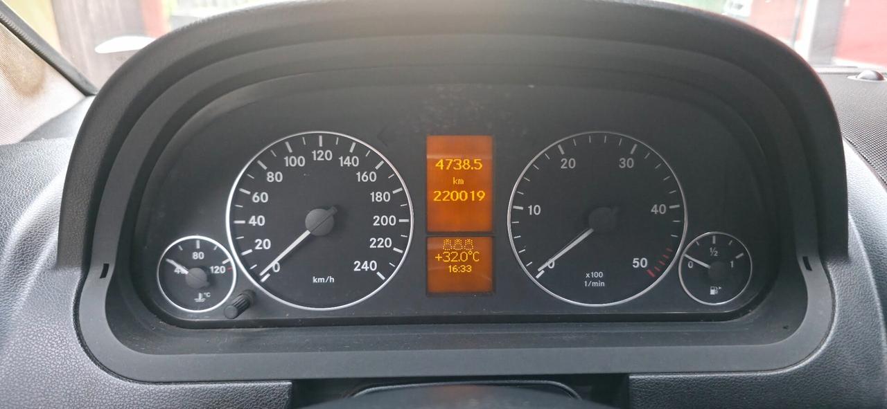 Mercedes-benz A 200 CDI Avantgarde automatico