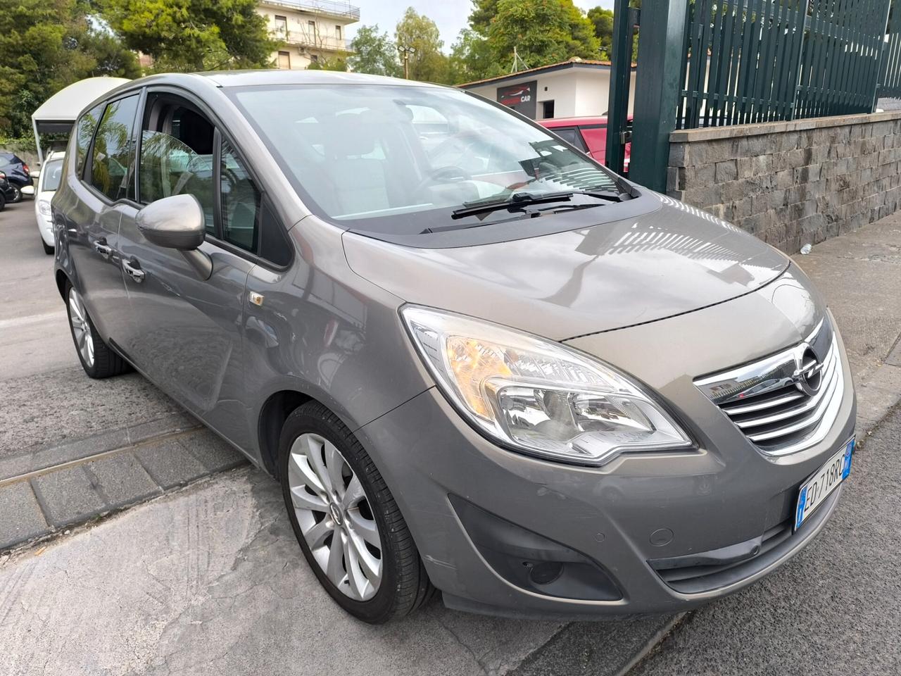 Opel Meriva 1.4 16V GPL-TECH Club