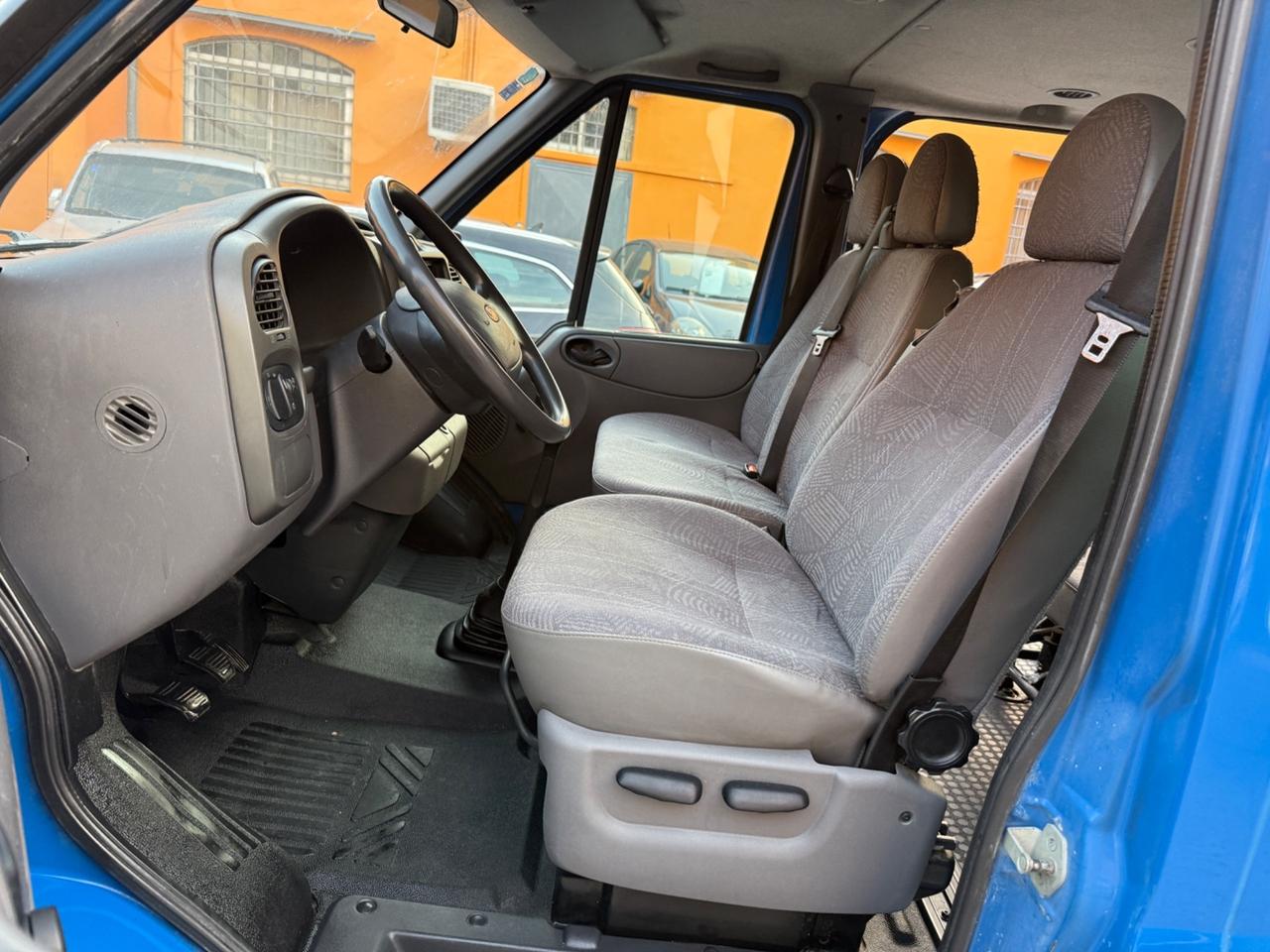 Ford Transit/Tourneo/Bus Transit 300 2.0 TD/85 cat PC-TM Combi