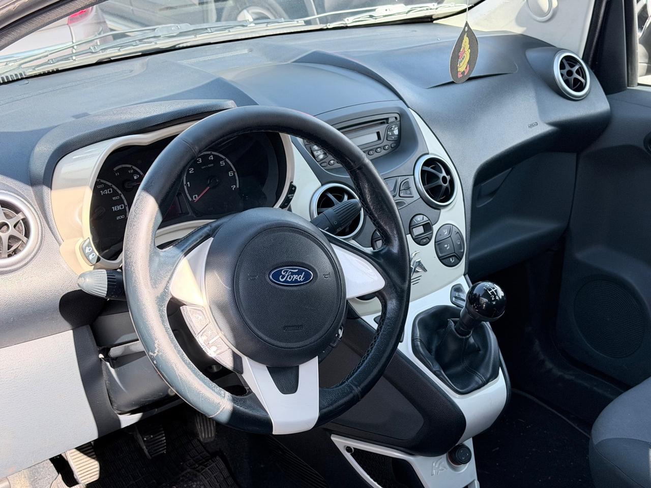 Ford Ka -2010 1.2 8V 69CV Titanium