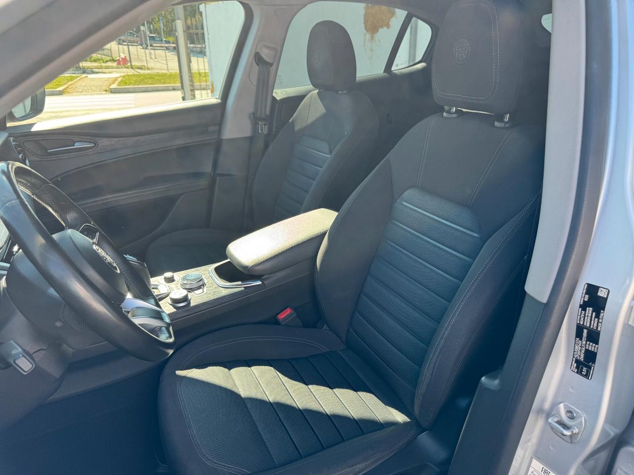 Alfa Romeo Stelvio 2.2 Turbodiesel 160 CV AT8 RWD Business