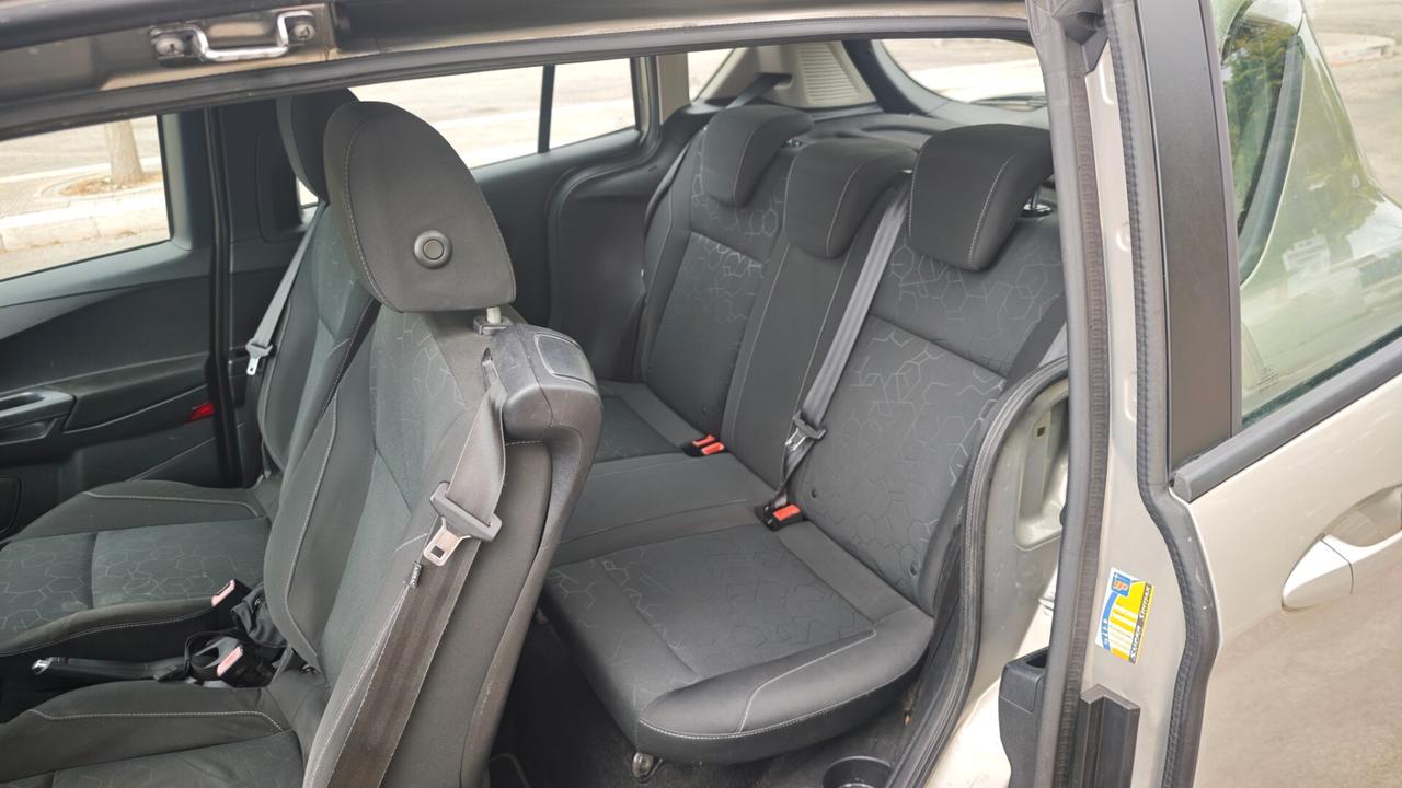 Motore rigenerato Ford B-Max 1.6 TDCi 95 CV Individual