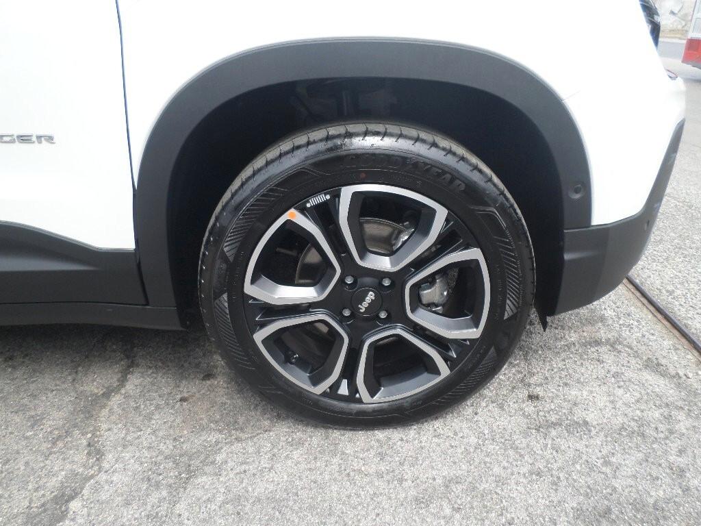 Jeep Avenger 1.2 Turbo 100 CV MHEV Summit