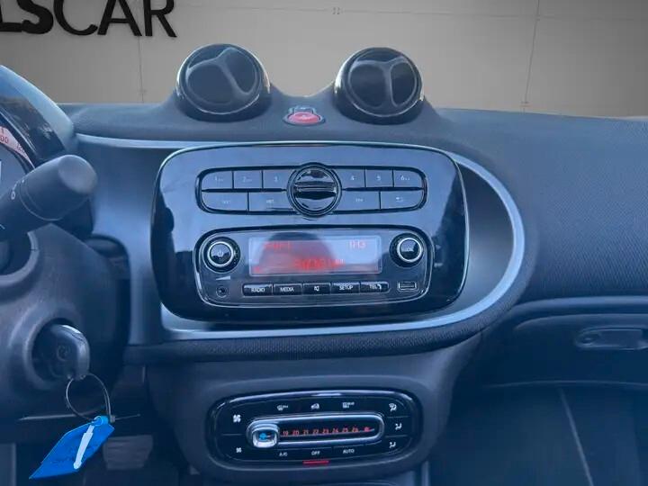 Smart ForTwo 70 1.0 Passion UNIPRO-PROMO-FINANZIAMENTO LS CAR