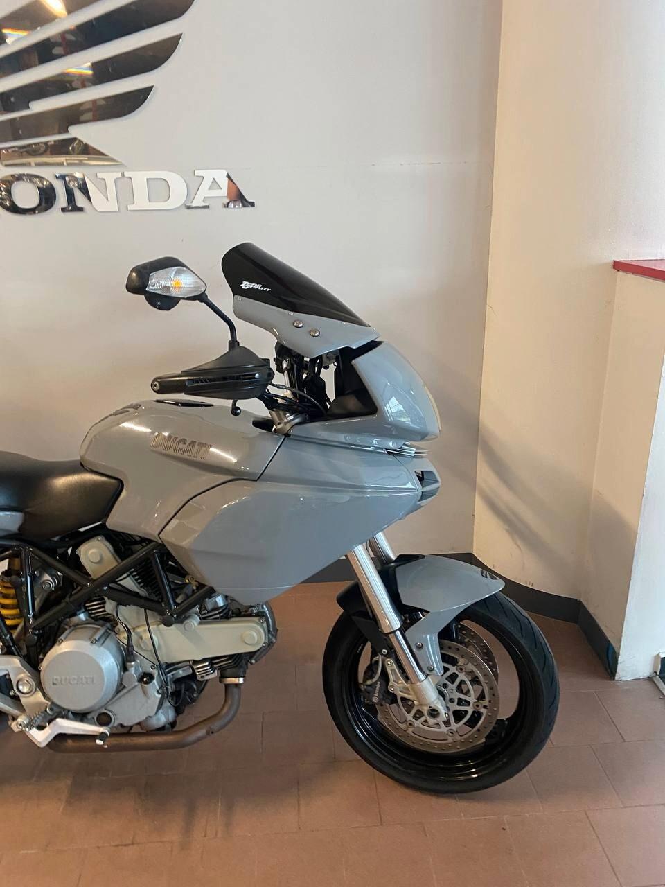 Ducati Multistrada 620