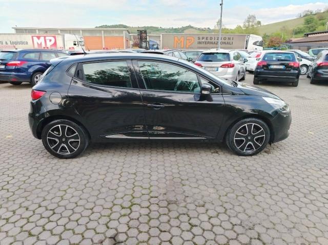 Renault Clio 1.2 Live 75cv