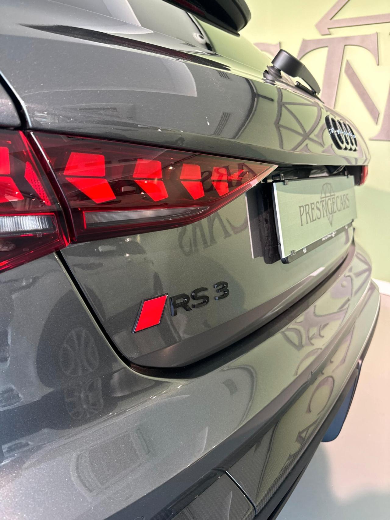 Audi A3 RS 3 SPB TFSI quattro S tronic