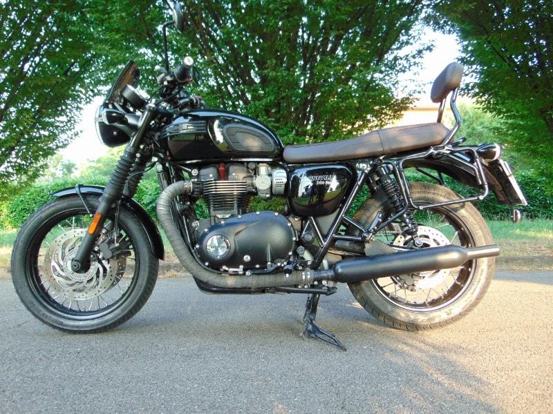 Triumph Bonneville T120 Black