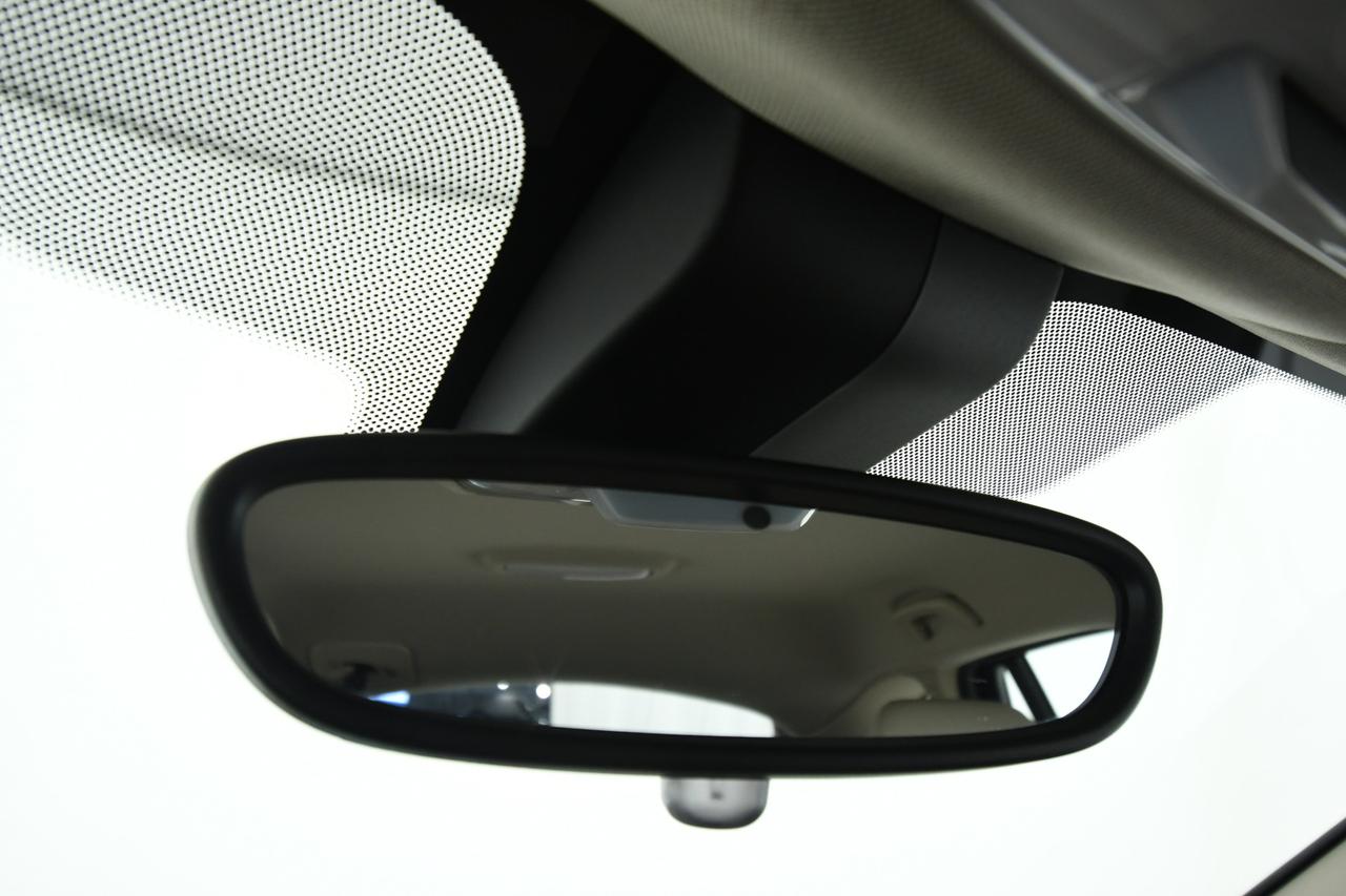 BMW X1 sdrive20d Business Advantage auto PELLE+FULL LED+C19"