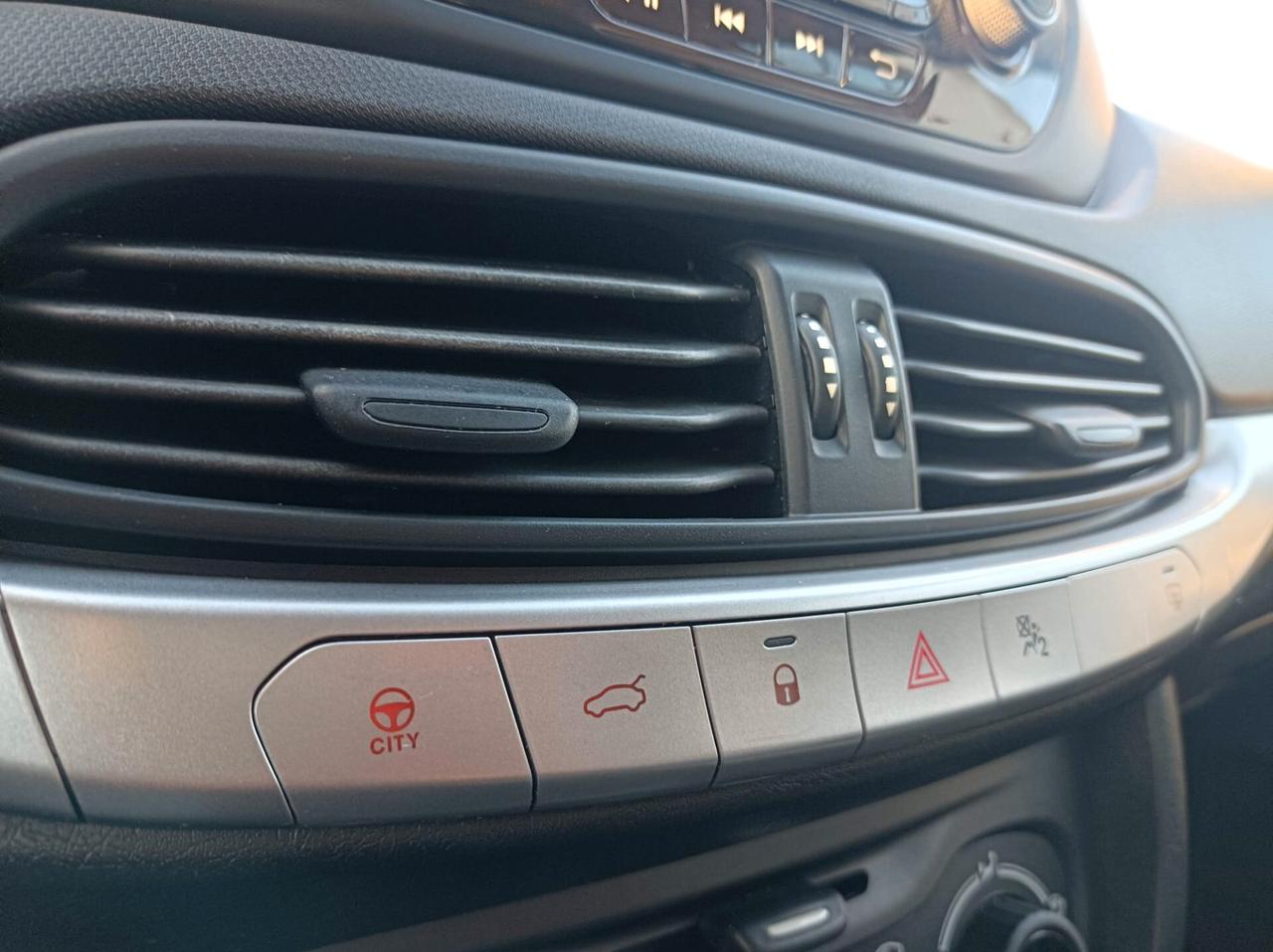 Fiat Tipo 1.4 4 porte Lounge