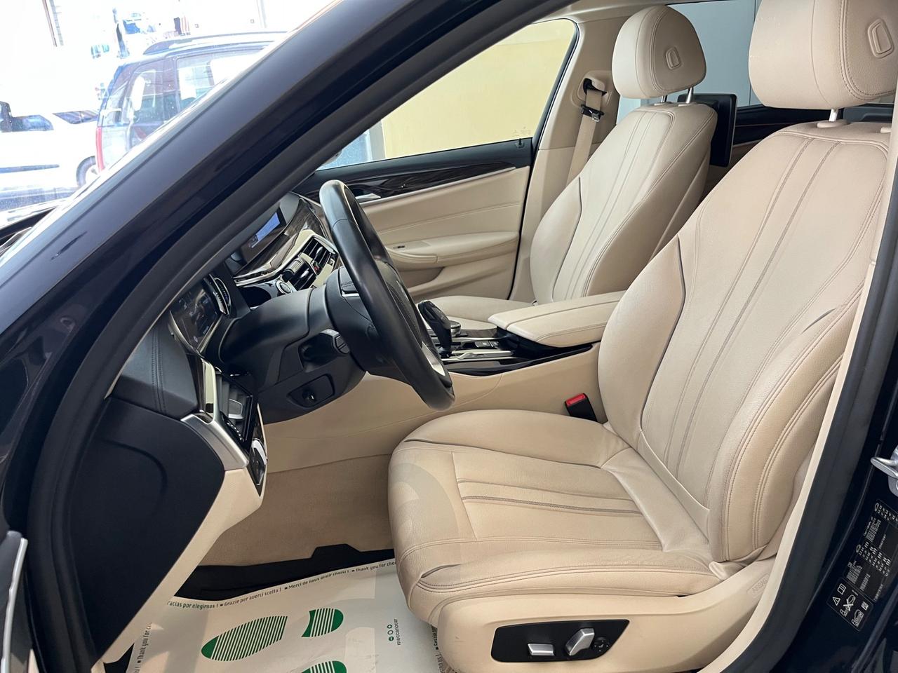 Bmw 520d xDrive Touring Luxury Line