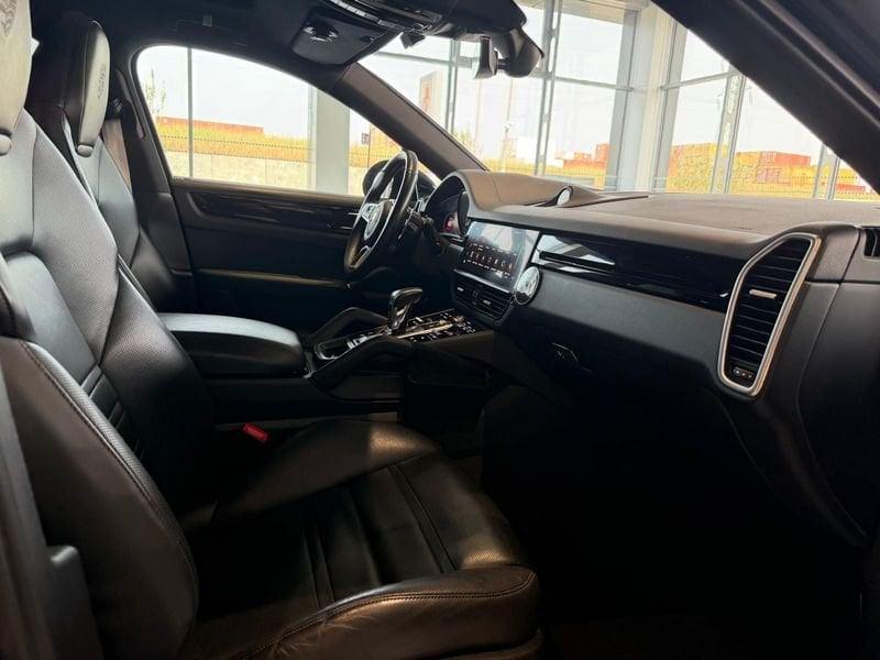 Porsche Cayenne Coupè Coupe' E-Hybrid 3.0 V6 Platinum Edition - IVA Esposta