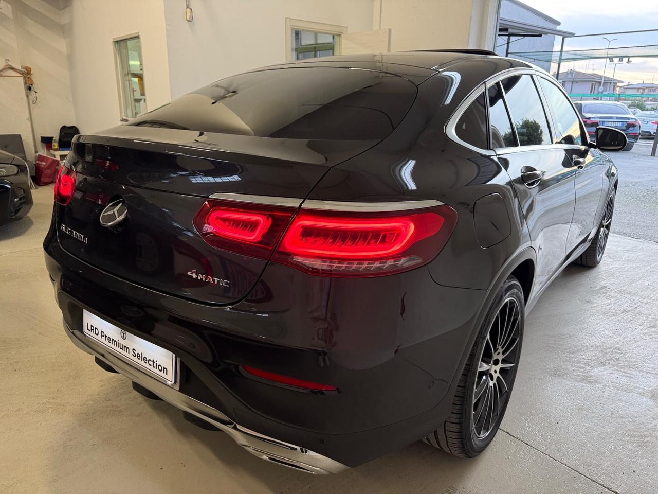 Mercedes-benz GLC 300 300d Coupe 4Matic Premium Navi+Led+Tetto FULL