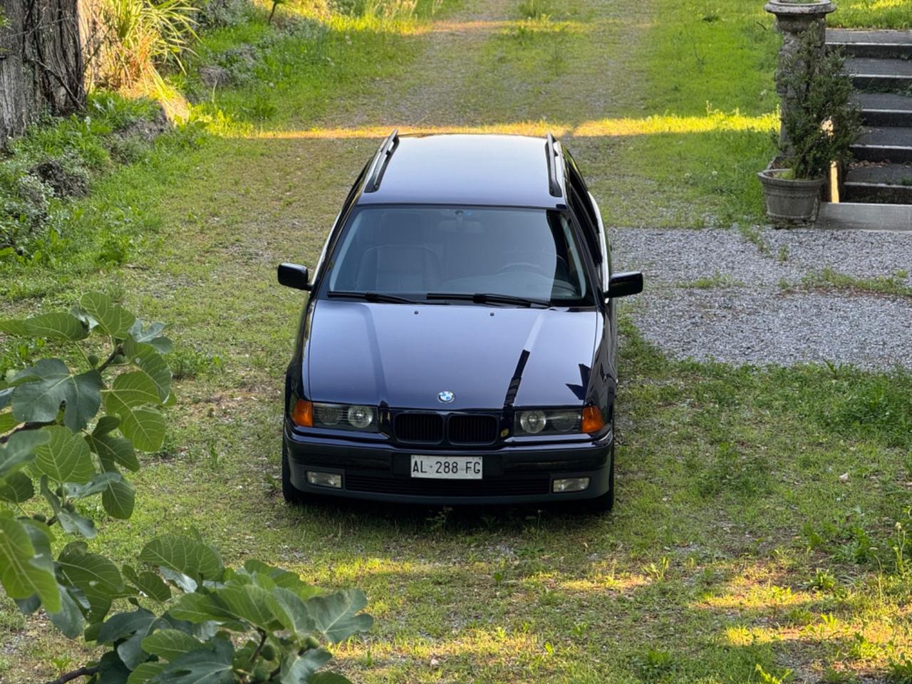 BMW E36 320i – Viola Madeira – Interni in Pelle Viola – ASI