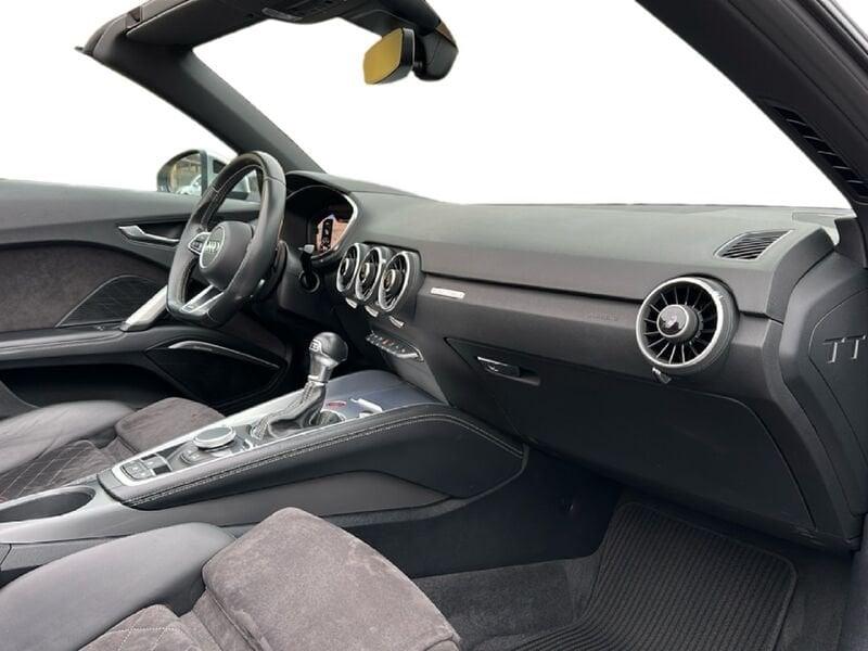 Audi TT TTS Roadster 2.0 TFSI 310 CV quattro S tronic