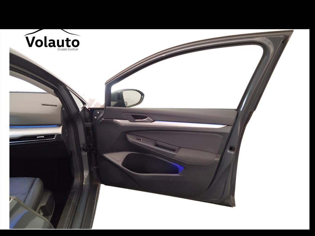 VOLKSWAGEN Golf VIII 2020 Variant - Golf Variant 1.0 etsi evo Life 110c