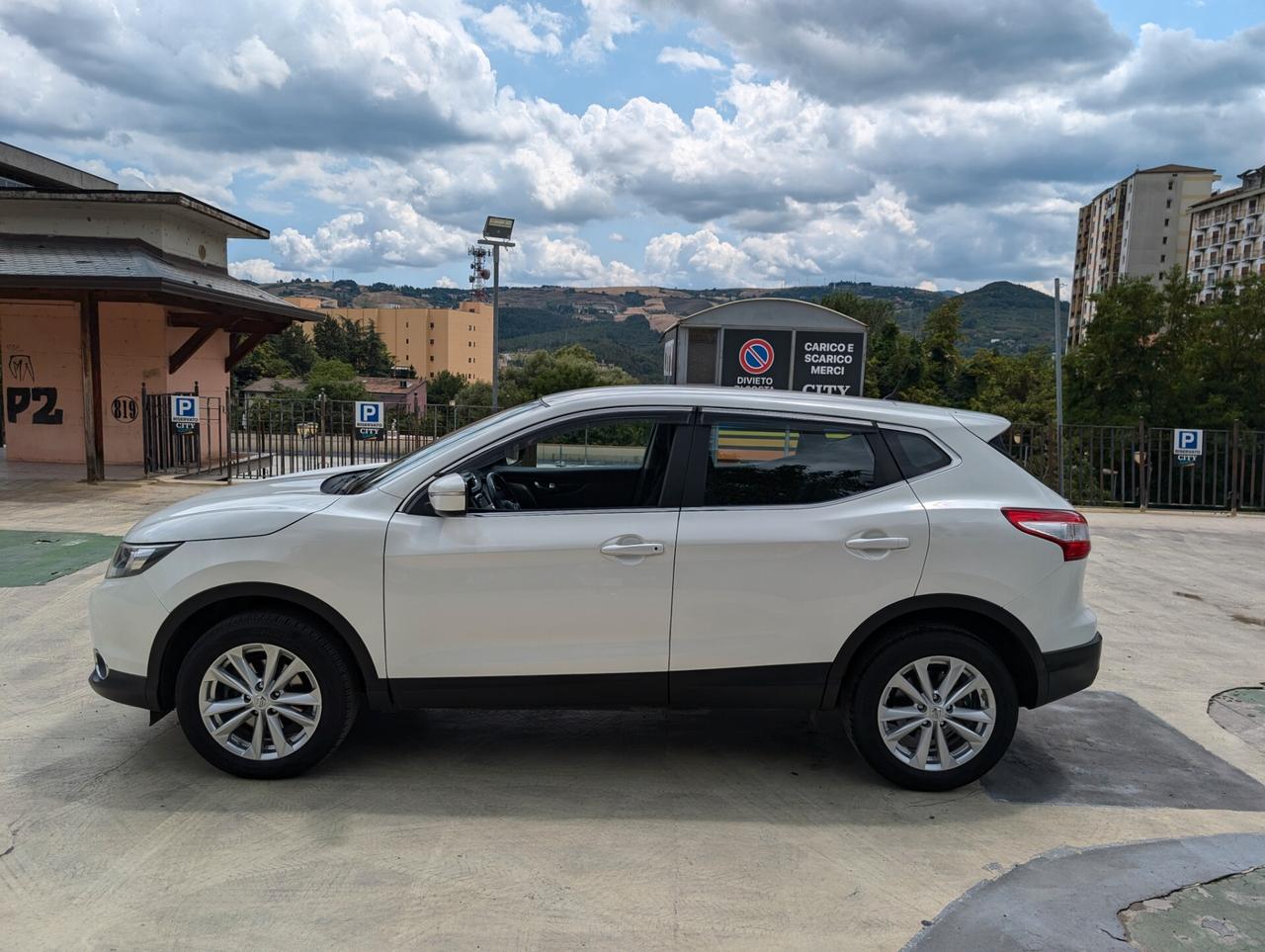 Nissan Qashqai 1.5 dCi DPF Acenta