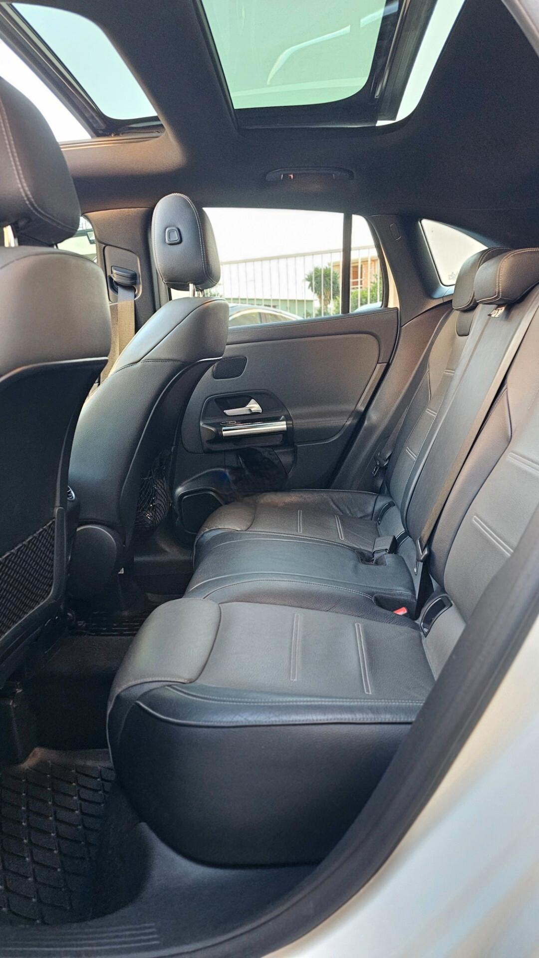 Mercedes-benz GLA 200 d Automatic 4Matic Premium Plus Amg