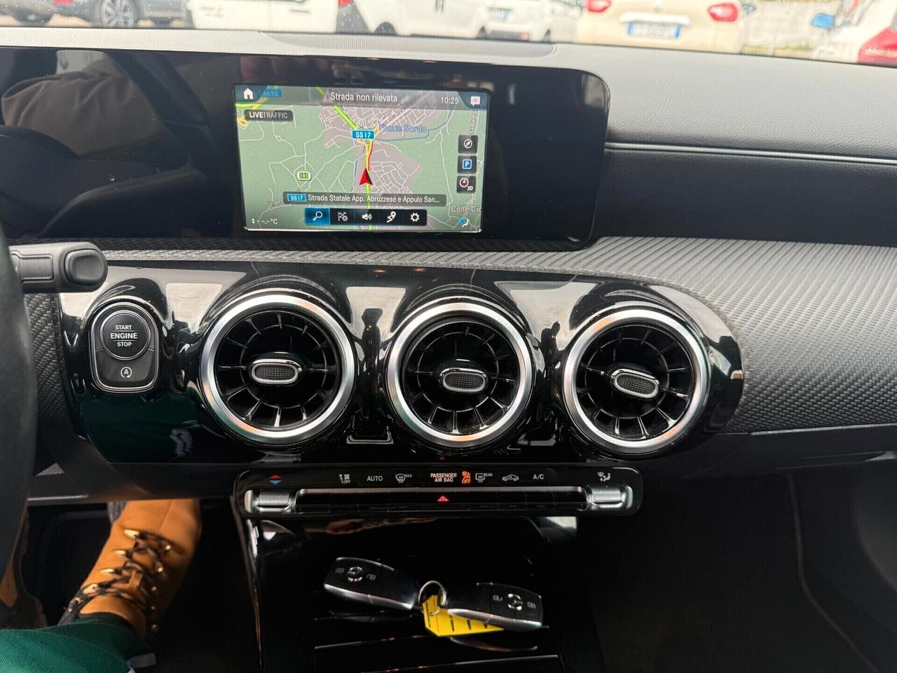 Mercedes-benz A 180 A 180 d Automatic Premium