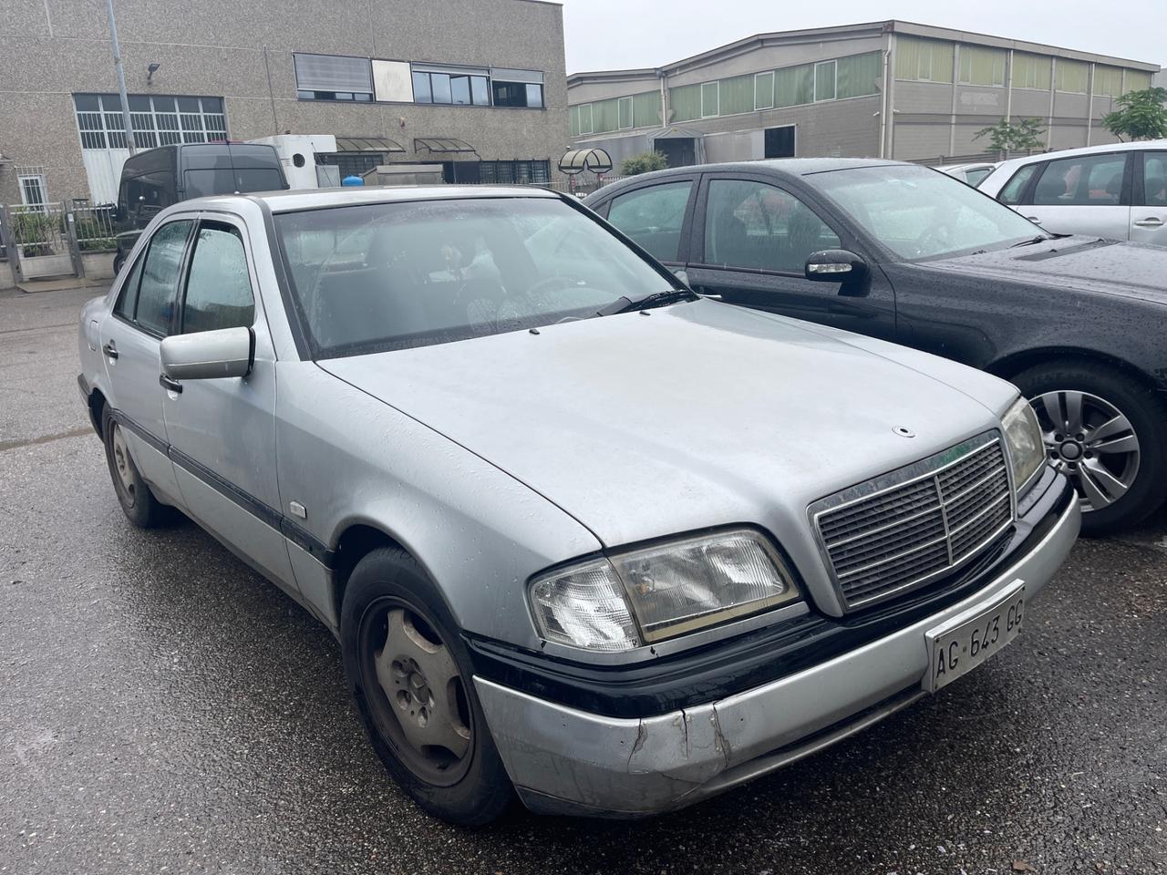 MERCEDES C180 ESPIRIT BENZINA 122CV