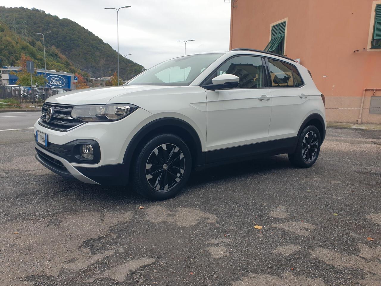 Volkswagen T-Cross 1.0 TSI Urban