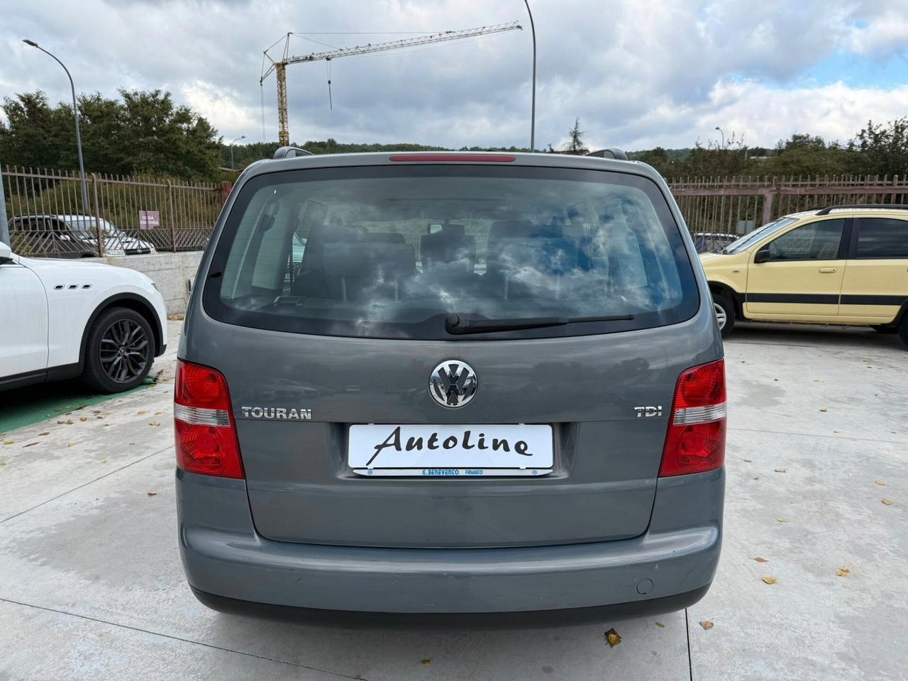 Volkswagen Touran 1.9 TDI 105CV -7 POSTI- UNICOP