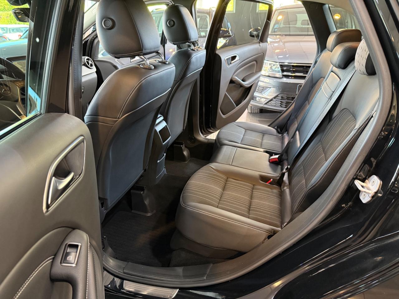 Mercedes-benz B 180 be Premium 72.000 KM! UNICO PROPRIETARIO!