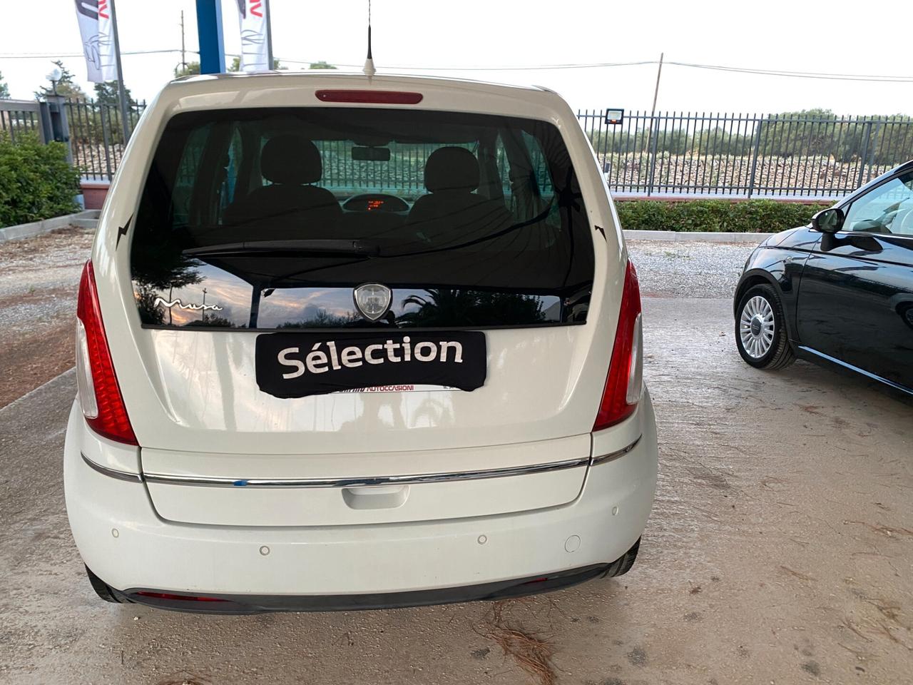 Lancia MUSA 1.4 Argento Ecochic GPL KM CERTIFICATI --GPL REVISIONATO 06-2020,OK FINO AL 06--20230----Pacchetti auto per commercianti ---